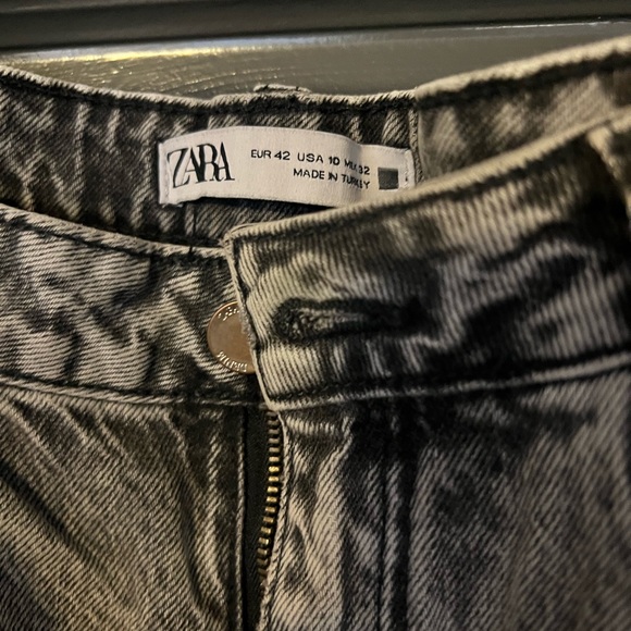 Zara high rise flare jeans size 10 - Picture 3 of 5